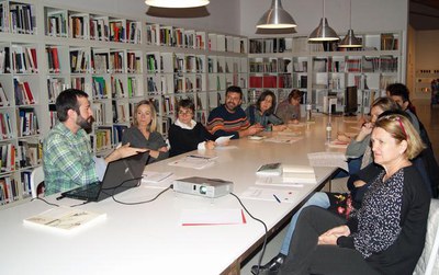 La càpsula “La pintura més enllà del llenç” s’ha dirigit a docents perquè puguin aplicar els continguts treballats a les aules.