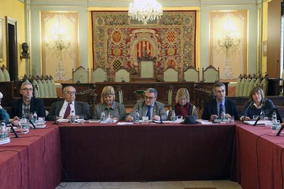La reunió de la Comissió de l'Any Granados al Saló de Sessions.