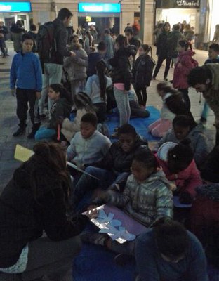 Activitat lúdica i de sensibilització de la Xarxa de Centres Oberts i Ciberaules de Lleida amb motiu del Dia dels Drets dels Infants.