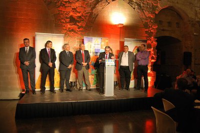 En els Premis Romànico d'Or, l’alcalde Ros ha destacat que la gastronomia forma part de la identitat i la cultura, i que porta implícit, com la Seu V….