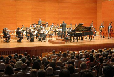 La Jove Orquestra de Ponent, formació resident de l'Auditori, ha interpretat en el concert d'aquest diumenge clàssics (Mozart, Beethoven i Arriaga).