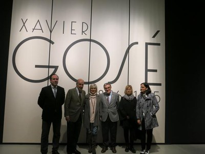 Les autoritats, a l'entrada de la mostra..