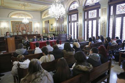 L'alcalde Ros ha presidit l'acte de lliurament de diplomes als alumes dels programes Joves per l'Ocupació i Casa dels Oficis.