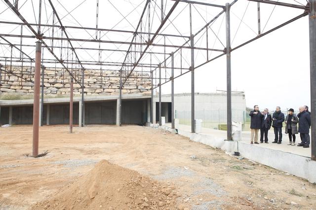 La pèrgola, l'espai central del Museu de la Ciència, el Medi Ambient i el Clima.