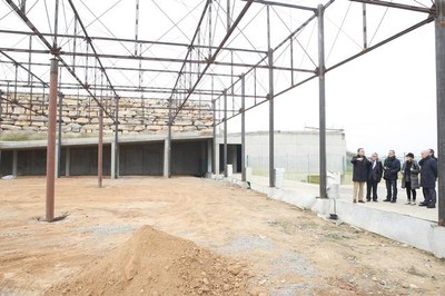 La pèrgola, l'espai central del Museu de la Ciència, el Medi Ambient i el Clima..