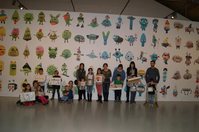 L'exposició Plou, neva, pinta ha estat el marc de l'activitat..