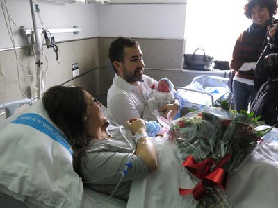 El Gremi de Forners vol fer real la dita que els nadons arriben amb un pa sota el braç.