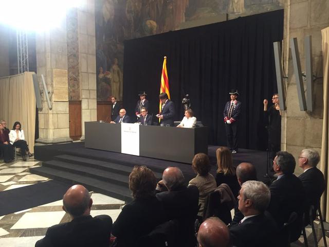 Presa de possessió del nou president de la Generalitat, Carles Puigdemont.