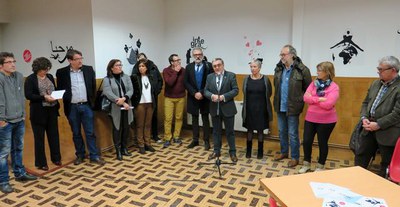 Àngel Ros ha destacat l’humanisme i la sensibilitat de l'espai expositiu de la Saleta de la Panera, que permet cobrir les necessitats bàsiques de per….