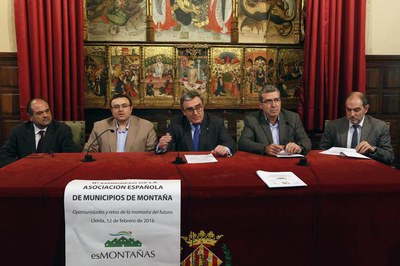 L'alcalde Àngel Ros ha destacat que Lleida és la porta dels Pirineus i dóna servei a aquest territori..