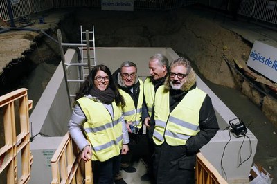 L'alcalde Ros i el tinent d'alcalde Larrosa han visitat les obres de connexió de la nova canonada d’abastament d’aigua a la xarxa general de transpor….