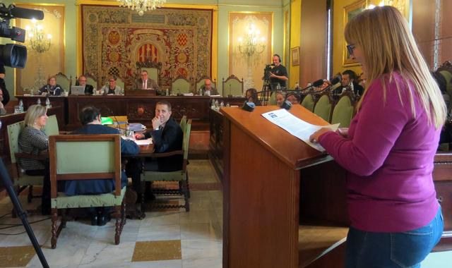 I l'enitat Dones amb iniciativa de les Terres de Lleida també han presentat una moció.