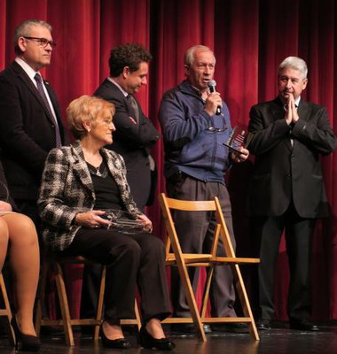 La sorpresa va arribar amb l'homenatge sorpresa al soci número 1 de l'entitat.