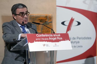 Àngel Ros ha fet la conferència anual del CPC Lleida a la Seu Vella.