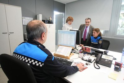 L'alcalde, Àngel Ros, el dia de la inauguració de la caserna de la Guàrdia Urbana de Lleida.