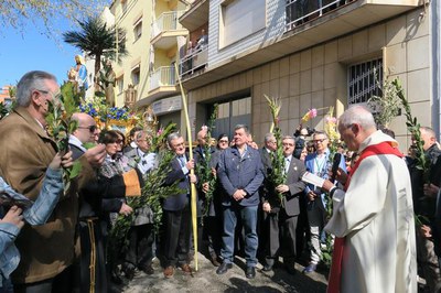 La sortida i l’arribada del recorregut ha estat la parròquia del Santíssim Salvador on el mossèn Joan Jové ha oficiat després la missa..