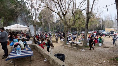 Les Basses, un dels punts amb més atractiu per mejar la Mona.