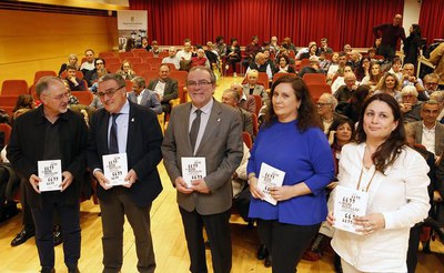 Àngel Ros és un dels polítics que apareix a "de Bon Rotllo", la primera publicació editada per la nova editorial lleidatana Apostroph edicions, amb A….