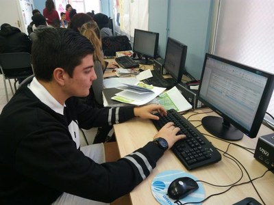 La Paeria col·labora cada any en el projecte, oferint diferents llocs de treball, per que els alumnes puguin fer aquestes pràctiques.