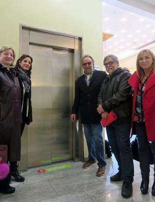 Campanya per fer salut pujant escales, amb Xavier Rodamilans i Sebastià Barranco, amb Mercè Tor (Salut Pública de la Paeria) i Anna Miranda i Teresa ….