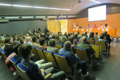 L'acte s'ha fet a la sala Jaume Magre, que s'ha omplert de gom a gom.