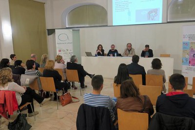 L’Ajuntament de Lleida s’ha adherit al decàleg de Dincat que conté 10 pautes per donar suport a una persona amb discapacitat intel·lectual o del dese….