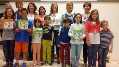 El projecte literari i solidari és adequat a tots els públics a través de cinc contes breus.