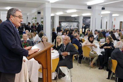 L'alcalde ha ssistit al sopar en benefici de les Germanetes dels Pobres, destacant gran el referent a Lleida i l'exemple de solidaritat i labor desin….
