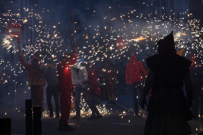 Els diables i els focs, dos dels clàssics de la Festa Major.