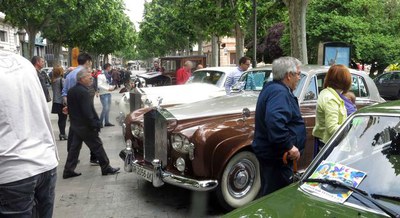 Els Rollys Royce sempre generen expectació.