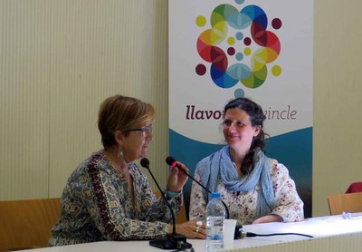 La tinent d'alcalde Montse Parra ha saludat els participants en les jornades.