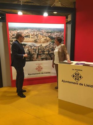 Visita a l'estand de la Paeria a la fira de l'urbanisme i del medi ambient..