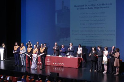 L'acte de lliurament d'orles acadèmiques de l'Escola Politècnica Superior de la UdL, apadrinat pel paer en cap, a la Llotja.