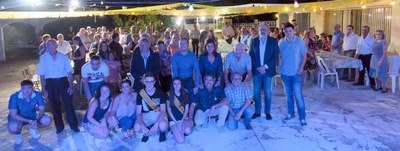 Foto de familia amb els regidors de la Paeria.