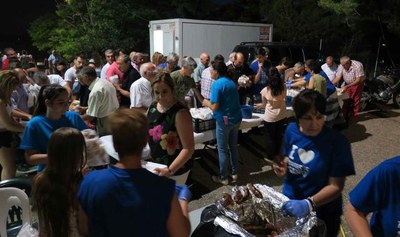 Més de 300 persones han assistit al sopar popular de la Festa Major.
