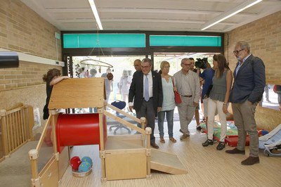 S’ha actuat sobre 10 escoles de primària en obres d’inversió i en 27 escoles de primària en tasques de manteniment.