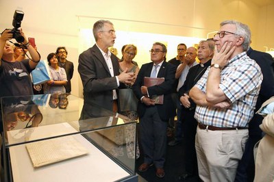 El paer en cap ha destacat que l’exposició que arriba a Lleida mostra per a l’ocasió mig centenar de peces i elements que la converteixen en singular….