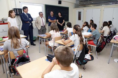 A l'Institut Josep Lladonosa han donat la benvinguda als nous alumnes.
