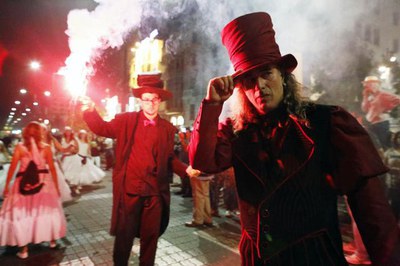 La Gran Nit de Foc ha encès l'avinguda de Blondel.