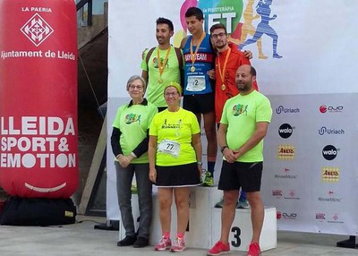 La regidora d'Esports, Montse Parra, ha participat en el lliurament de premis als guanyadors.