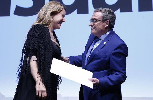 Durant la inauguració el paer en cap ha posat de relleu que “Som Cinema és una gran plataforma i aparador per als nous talents i creadors, així com per al cine experimental en català”