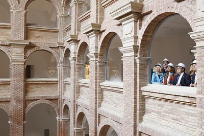 La rehabilitació del Roser permet la visió del claustre restaurat..