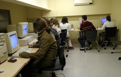 Aula d'informàtica del centre.
