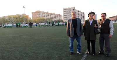 La regidora d'Esports, Montse Parra, ha assistit a la presentació per donar suport als directius del club.