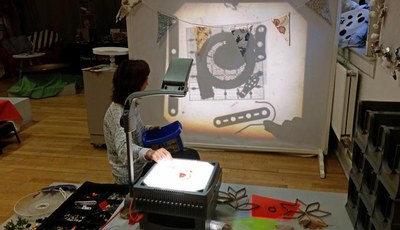 Dues mestres de l'EBM Balàfia reben formació a Newcastle sobre la metodologia d’aprenentatge basada en les escoles de Reggio Emilia en el marc del pr….