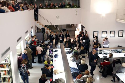 L’associació Canta i Estima, fundada pel mateix Virgili, ha impulsat el reconeixement amb la col·laboració de l’Auditori Municipal i de la Paeria.