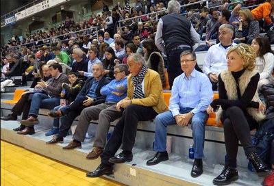 El paer en cap ha presenciat el partit al costat del president del Força Lleida.