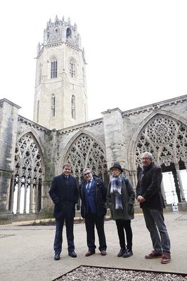 L'alcalde de Lleida, Àngel Ros, la tinent d'alcalde Montse Parra i el director del consorci del Turó, Joan Baigol..