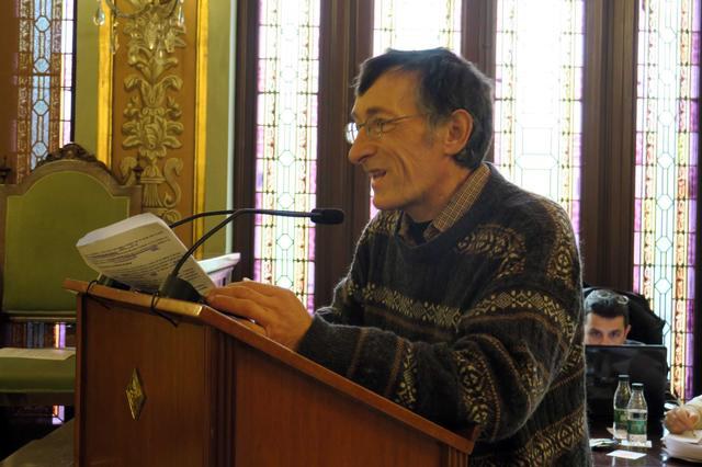 Ipcena ha presentat una moció per deixar d'utilitzar el glisofat en la jardineria municipal