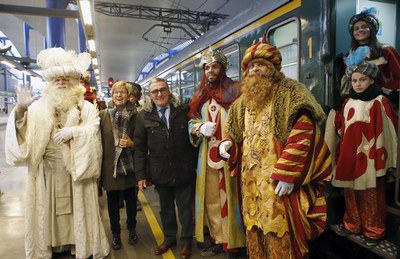 Els Reis Mags han arribat a Lleida en tren.